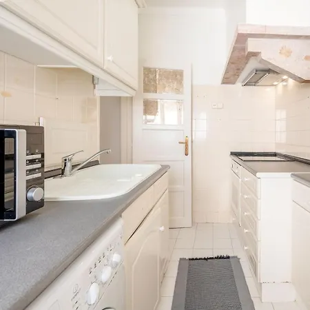 Apartment Guestready - Lisbon's Charme Rouge *