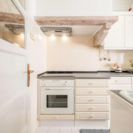 Appartement Guestready - Lisbon's Charme Rouge